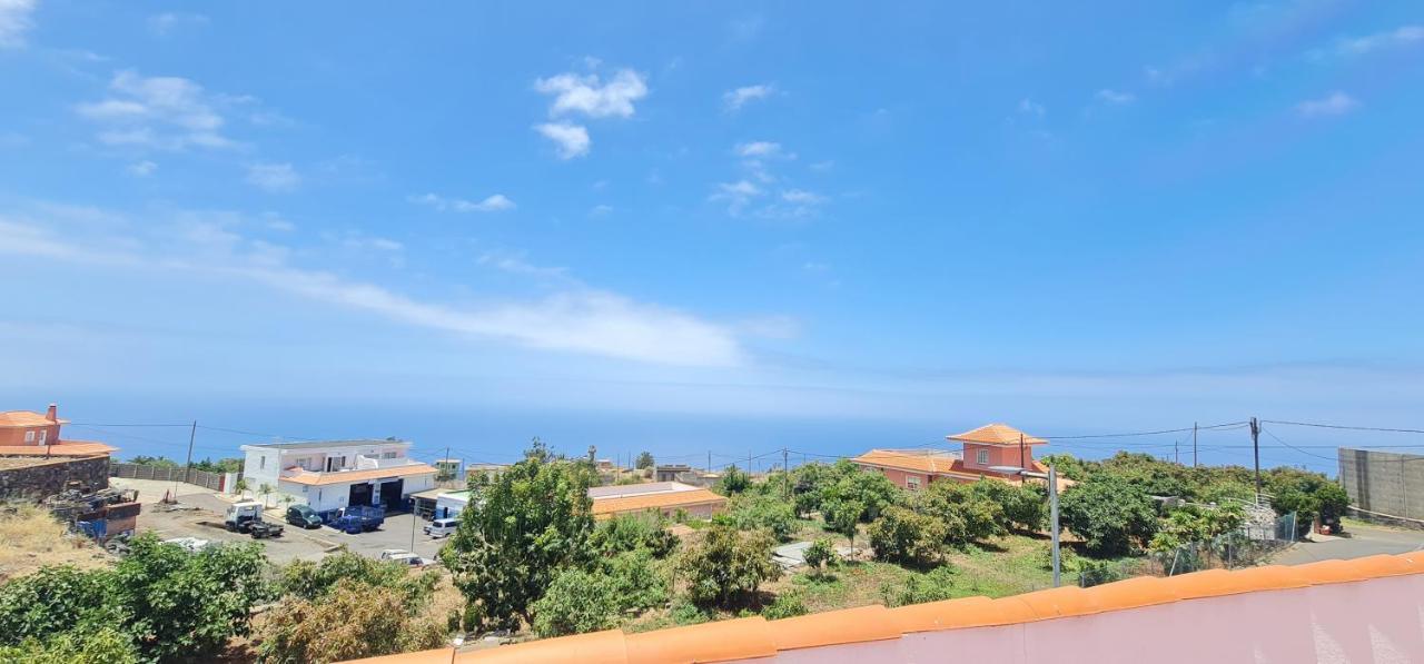 Vivienda Vacacional Lulu ティハラフェ エクステリア 写真